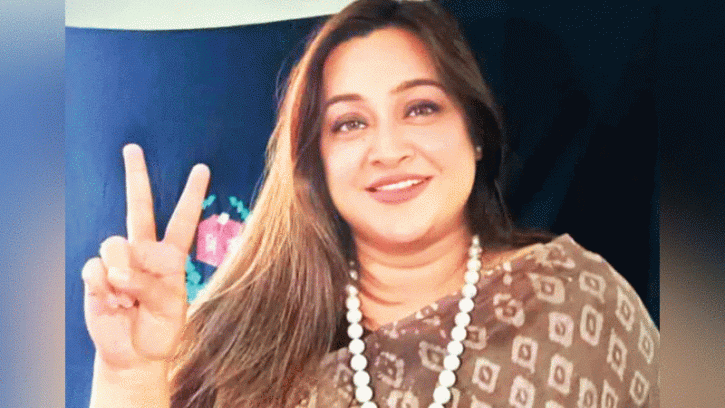 শপথ নিলেন কুমিল্লা সিটির নতুন মেয়র সূচনা