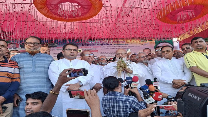 নানা অসিলায় নির্বাচন বানচাল করার চেষ্টা চলছে: খন্দকার মোশাররফ হোসেন