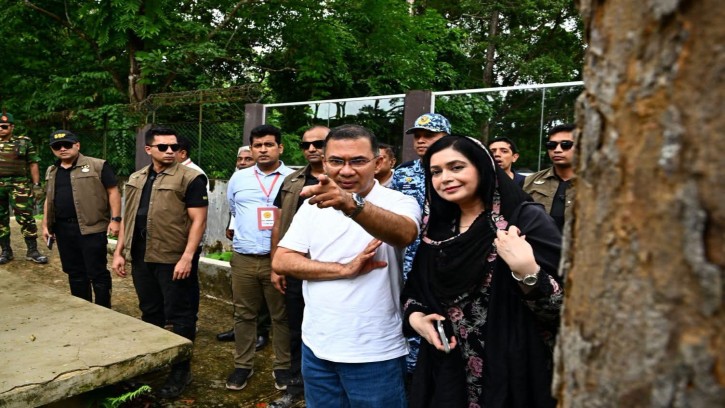 ডুলাহাজারা সাফারি পার্ক পরিদর্শন করলেন প্রধানমন্ত্রী তারেক রহমান ও তাঁর সহধর্মিণী ডা. জুবাইদা রহমান