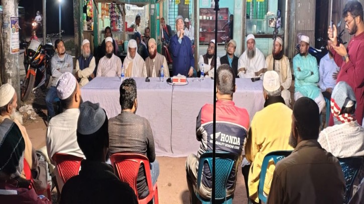 সুবিধাবঞ্চিত শিক্ষার্থীদের শিক্ষার দায়িত্ব নেওয়ার অঙ্গীকার-- কাজী দ্বীন মোহাম্মদ