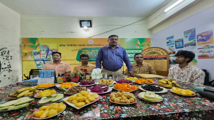 কুমিল্লা ভিক্টোরিয়া কলেজে ক্যাম্পাস বার্তার ‘ফলাহার–২০২৬’ অনুষ্ঠিত