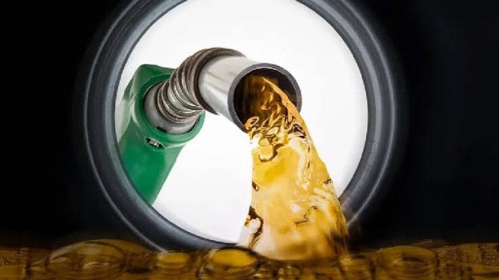  দাম কমলো জ্বালানি তেলের 