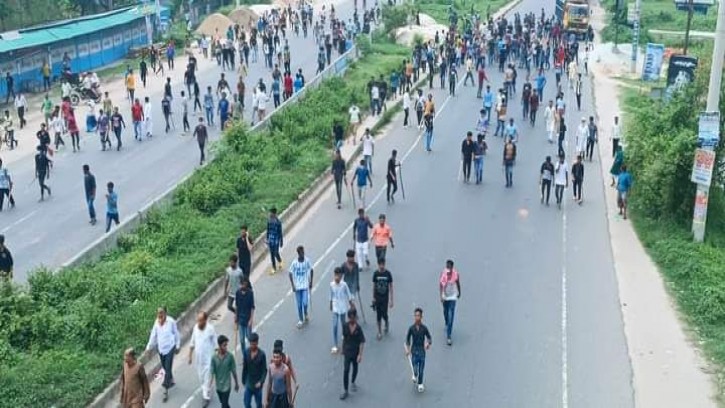 কুমিল্লার চৌদ্দগ্রামে আওয়ামিলীগের ২ গ্রুপের সংঘর্ষ