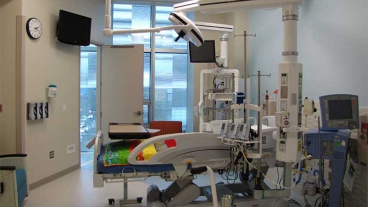 ‘মা, তুমি হাল ছেড়ে দাও’ আইসিইউ থেকে মাকে লেখা শিশুর চিঠি