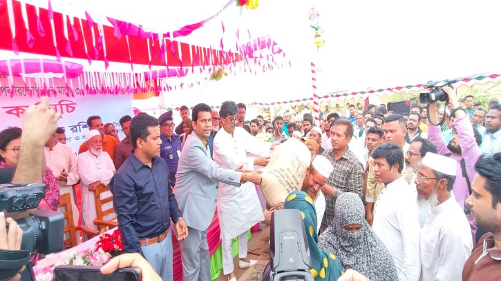 কৃষকদের ফসল সুরক্ষায় ইনসুরেন্স চালুর উদ্যোগ নেওয়া হবে- কৃষিমন্ত্রী আমিন উর রশিদ