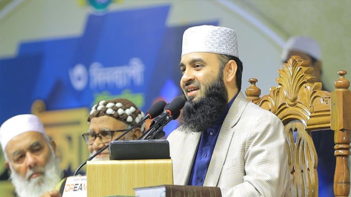 মাহফিল বন্ধের ঘোষণা কারণ জানালেন নিজেই