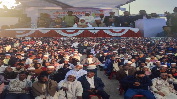 সাবেক ২৫৬ কুমিল্লা-৯ নির্বাচনী এলাকা পুনঃবহালের দাবিতে মনিরুল হক চৌধুরীর জনসভা