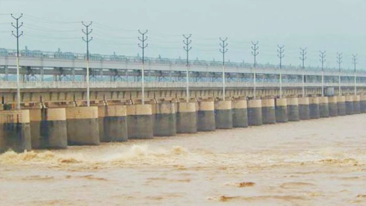 এবার ফারাক্কার ১০৯ গেট খুলে দিলো ভারত