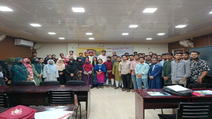 ভিক্টোরিয়া কলেজে ক্যাম্পাস বার্তা'র উচ্চারণ ও আবৃত্তি কর্মশালা